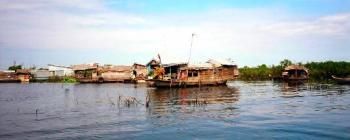 Tourists are enjoying Cambodia classic - TL805